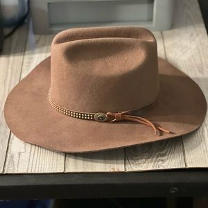 Like New EDDY bros. CODY cowboy hat Size 7 1/8 Excellent Condition 100% wool